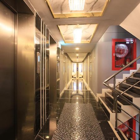 בנגקוק Pratunam Atrium Hotel מראה חיצוני תמונה